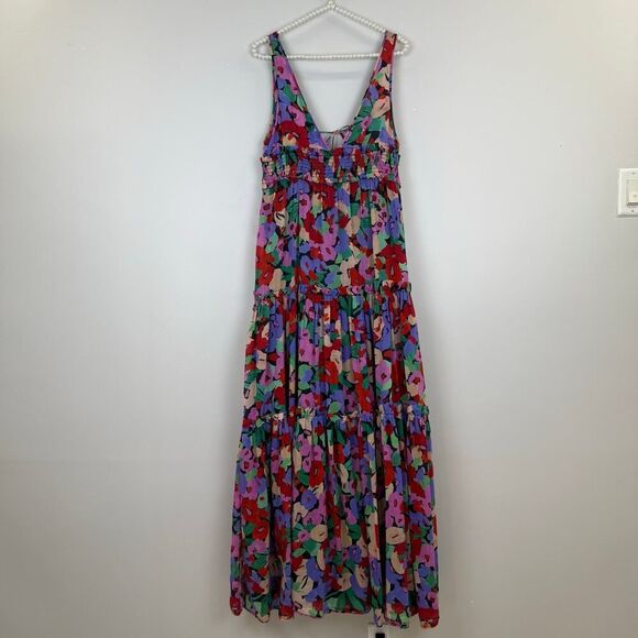 Nicholas
Myla Maxi 💘 - Picture 8 of 10